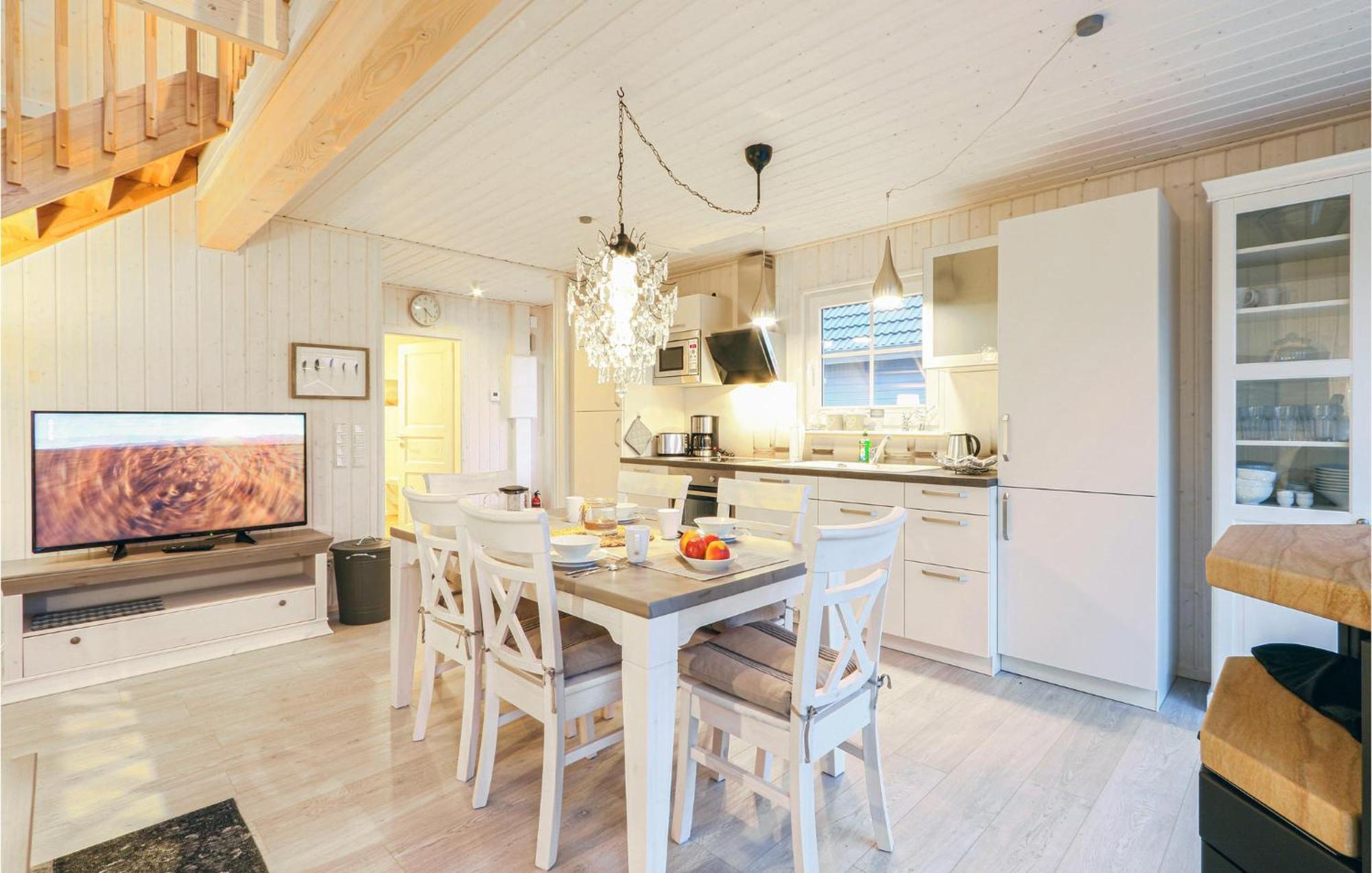 2 Bedroom Stunning Home In Zerpenschleuse ภายนอก รูปภาพ